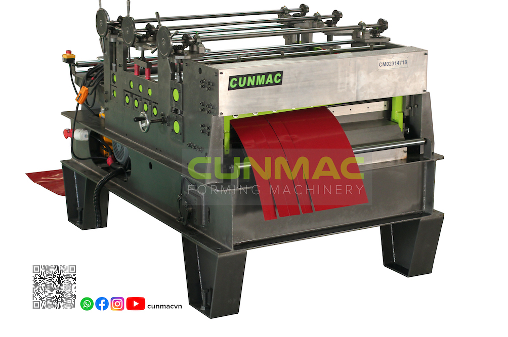 Leveling & cutting to length machine of CUNMAC