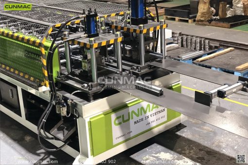 Batten (reng) roll forming machine