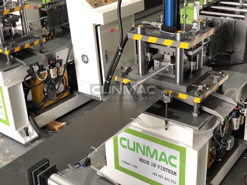 C line/Drywall Roll Forming Machine - CUNMAC Vietnam Speed 40-50m/min